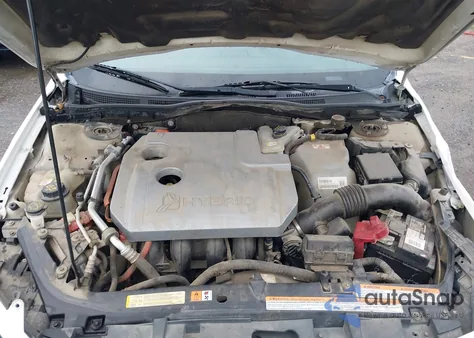 2010 Ford Fusion Hybrid from USA, damaged, VIN 3FADP0L33AR263500